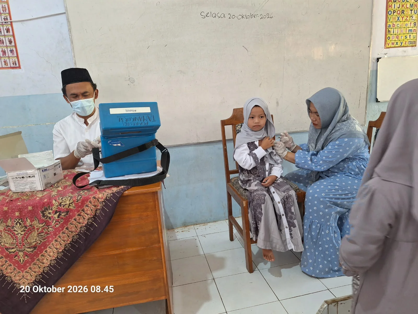 Kegiatan Bulan Imunisasi Anak Sekolah (BIAS)